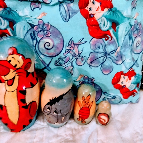 🌈 Vintage Disney Winnie the Pooh Nesting Dolls 🌈 - Picture 5 of 7